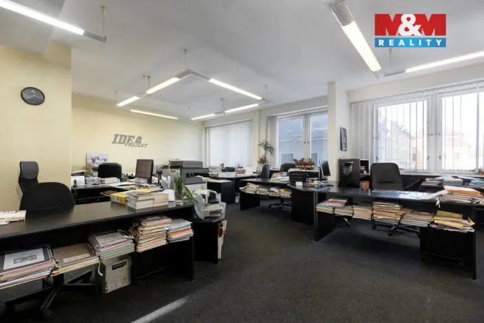 Prodej kanceláře, Bruntál, nám. Míru, 720 m2