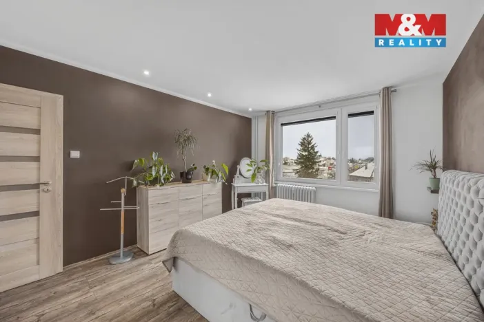 Prodej bytu 4+1, Holice, Na Mušce, 84 m2