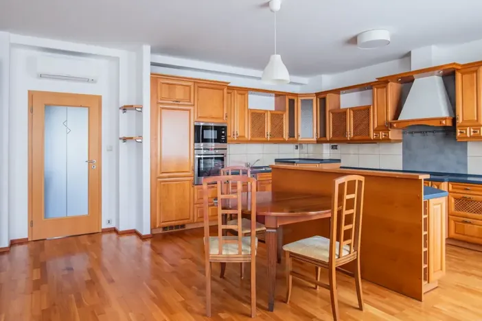 Pronájem bytu 4+kk, Praha - Karlín, Thámova, 120 m2