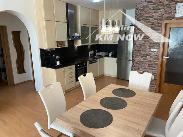 Pronájem bytu 2+kk, Kroměříž, Nitranská, 70 m2