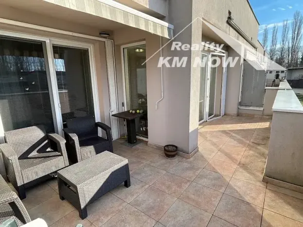 Pronájem bytu 2+kk, Kroměříž, Nitranská, 70 m2