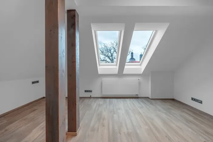 Pronájem rodinného domu, Dolní Břežany, U Zámku, 237 m2