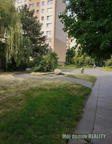 Pronájem bytu 1+kk, Praha - Chodov, Brodského, 33 m2