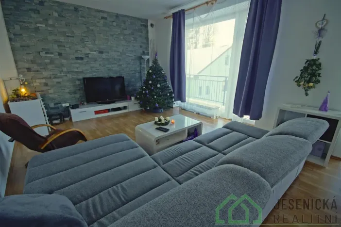 Pronájem bytu 2+kk, Žulová, Josefské náměstí, 70 m2
