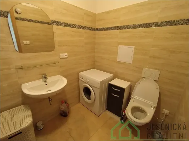 Pronájem bytu 2+kk, Žulová, Josefské náměstí, 70 m2