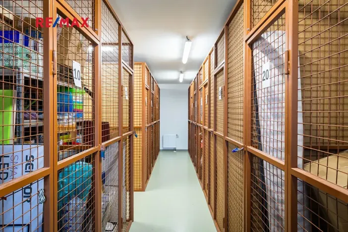 Pronájem bytu 2+kk, Liberec, Rubínová, 74 m2