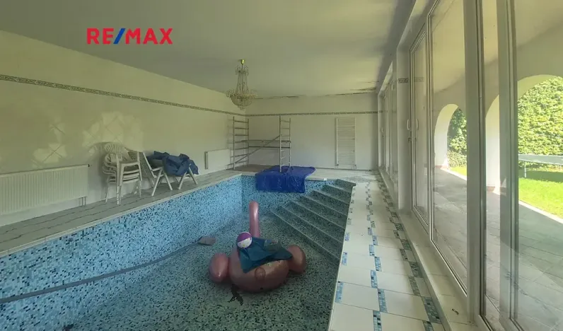 Prodej rodinného domu, Janůvky, 457 m2