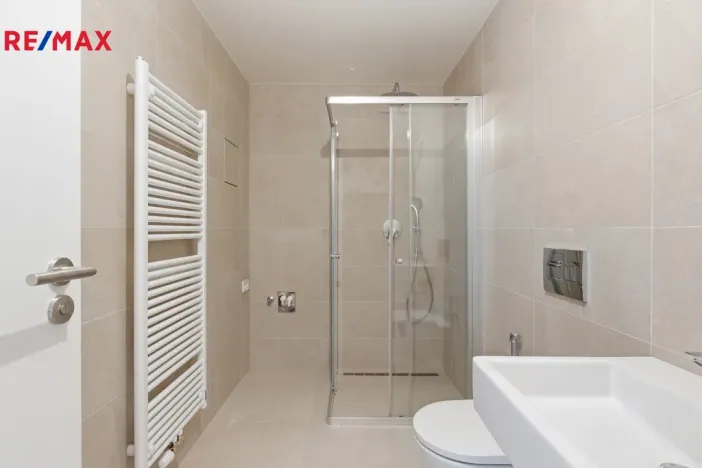 Prodej bytu 1+kk, Kladno - Dubí, Ke křížku, 31 m2