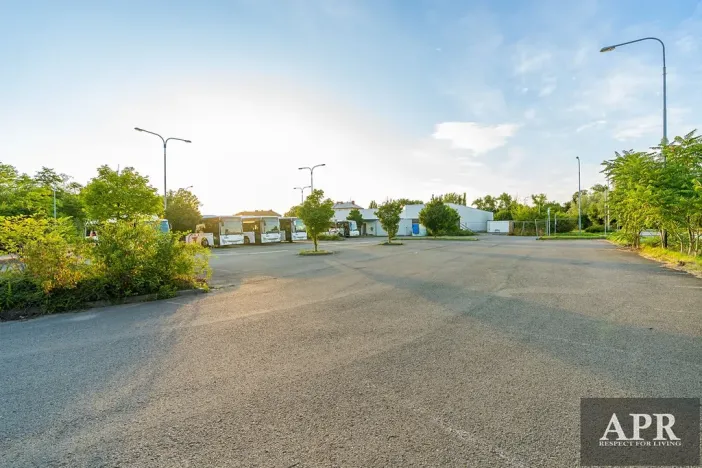 Prodej obchodního prostoru, Ostrava, 19777 m2