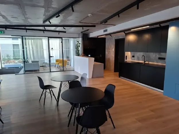 Prodej kanceláře, Praha - Hostivař, Nurmiho, 80 m2