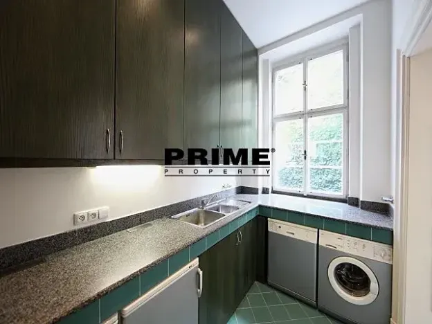 Pronájem bytu 4+1, Praha - Malá Strana, Vlašská, 178 m2