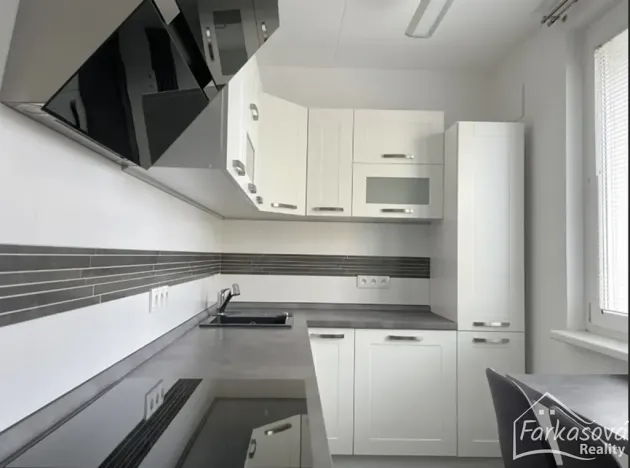 Pronájem bytu 2+1, Lanškroun, B. Martinů, 58 m2