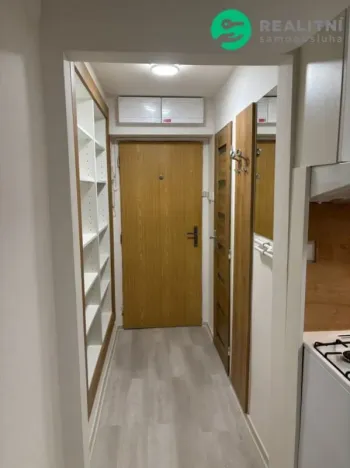 Pronájem bytu 1+1, Ostrava, Gurťjevova, 36 m2