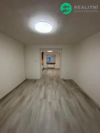 Pronájem bytu 1+1, Ostrava, Gurťjevova, 36 m2