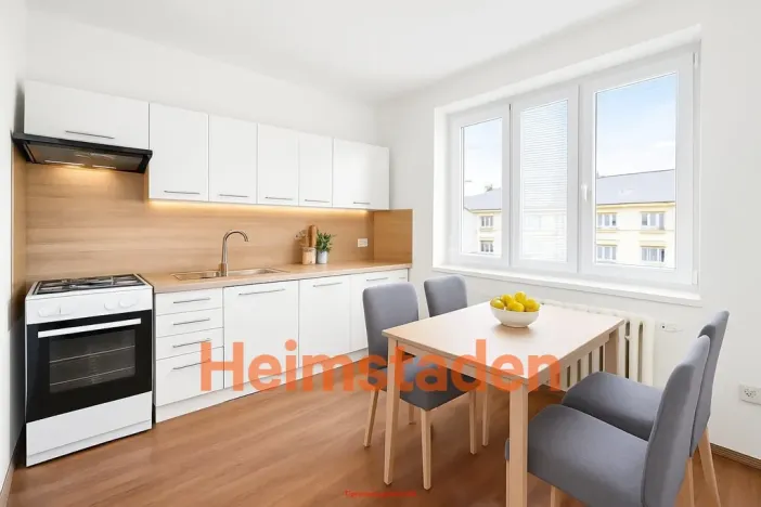 Pronájem bytu 2+1, Karviná - Nové Město, tř. Osvobození, 56 m2