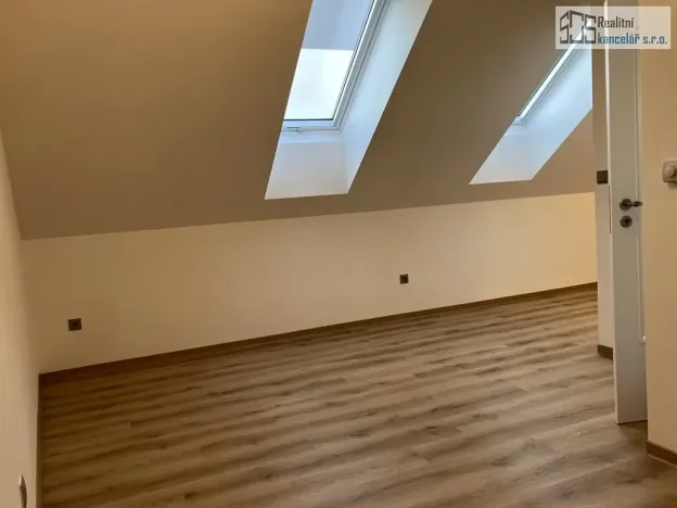 Pronájem bytu 2+kk, Brno, Kučerova, 66 m2