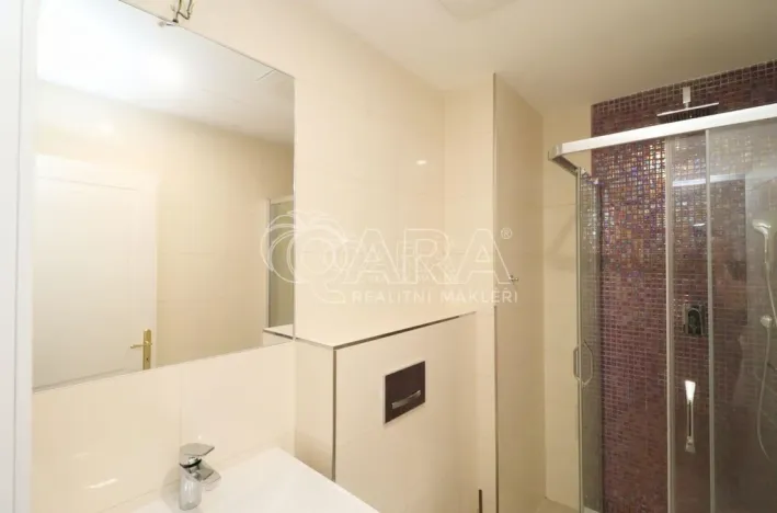 Pronájem bytu 1+kk, Praha, 29 m2