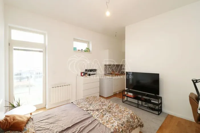 Pronájem bytu 1+kk, Praha, 29 m2