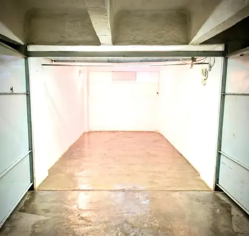 Pronájem garáže, Zlín, Dřevnická, 16 m2