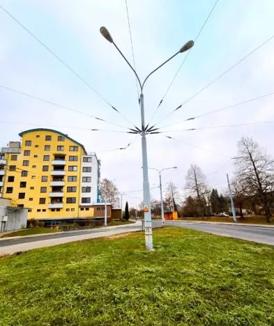 Pronájem garáže, Zlín, Dřevnická, 16 m2