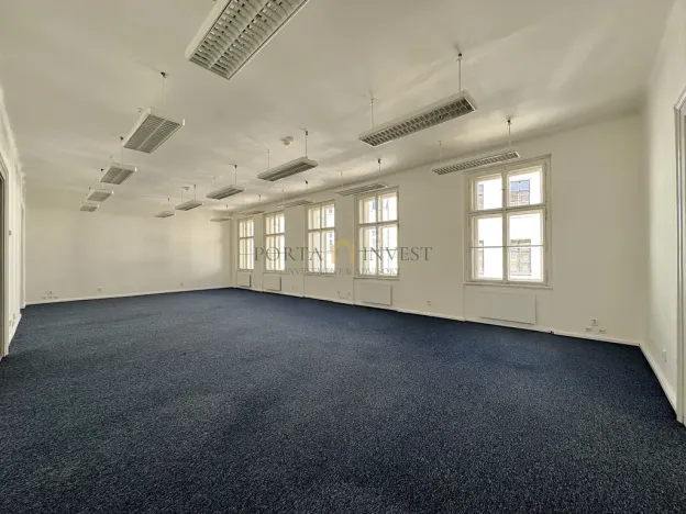 Pronájem kanceláře, Praha - Nové Město, Žitná, 243 m2