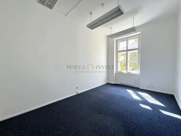 Pronájem kanceláře, Praha - Nové Město, Žitná, 243 m2