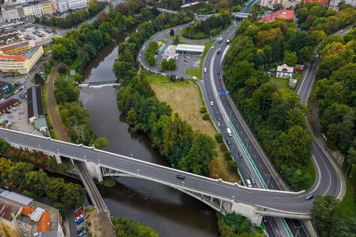 Prodej komerčního pozemku, Karlovy Vary, 5900 m2