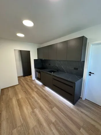 Pronájem bytu 2+1, Uherské Hradiště, Tř. Maršála Malinovského, 64 m2