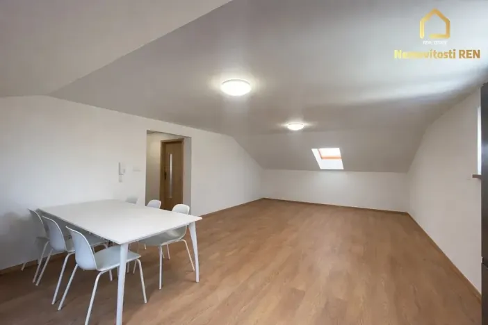 Pronájem bytu 2+kk, Ludgeřovice, Strmá, 48 m2