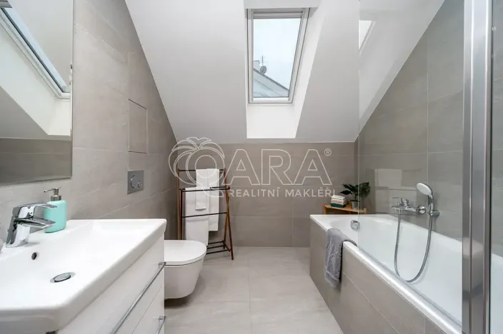 Prodej bytu 2+kk, Praha - Michle, Michelská, 99 m2