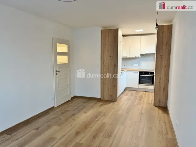 Prodej bytu 2+kk, Praha - Bohnice, Kostřínská, 45 m2