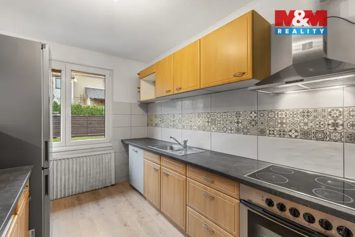 Prodej rodinného domu, Králův Dvůr - Popovice, Pod Koukolovkou, 196 m2