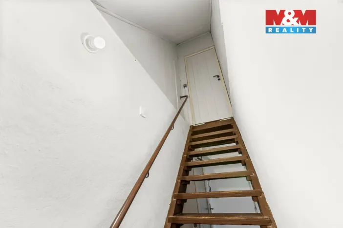 Prodej rodinného domu, Králův Dvůr - Popovice, Pod Koukolovkou, 196 m2