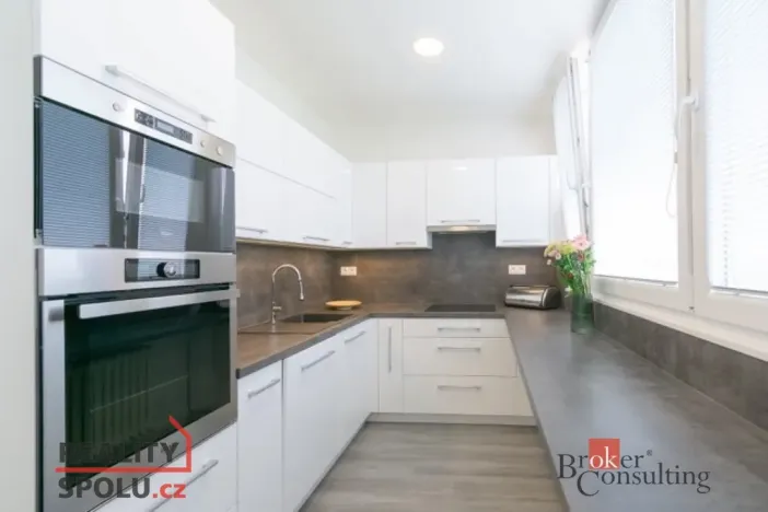 Pronájem bytu 2+1, Ostrava - Poruba, Josefa Skupy, 59 m2