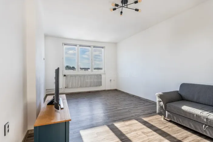 Pronájem bytu 4+1, Rodná, 92 m2