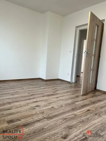 Pronájem bytu 3+1, Dvorce, Komenského, 76 m2