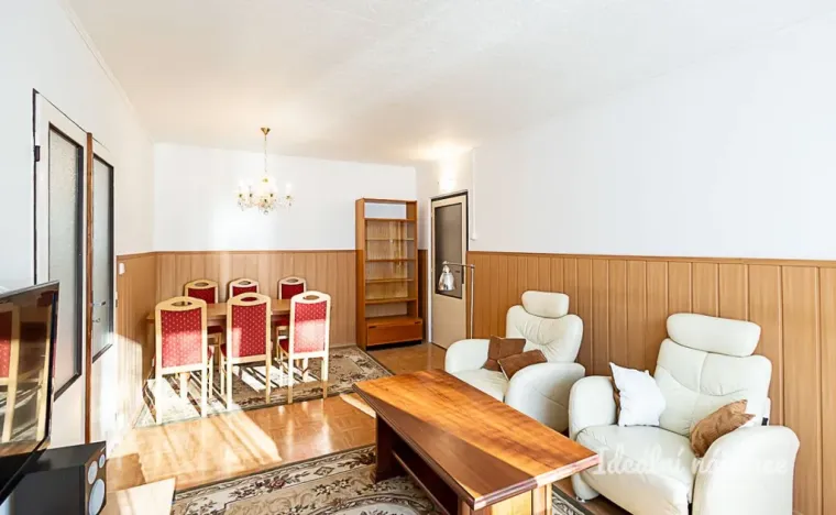 Pronájem bytu 3+1, Praha - Troja, Krosenská, 69 m2