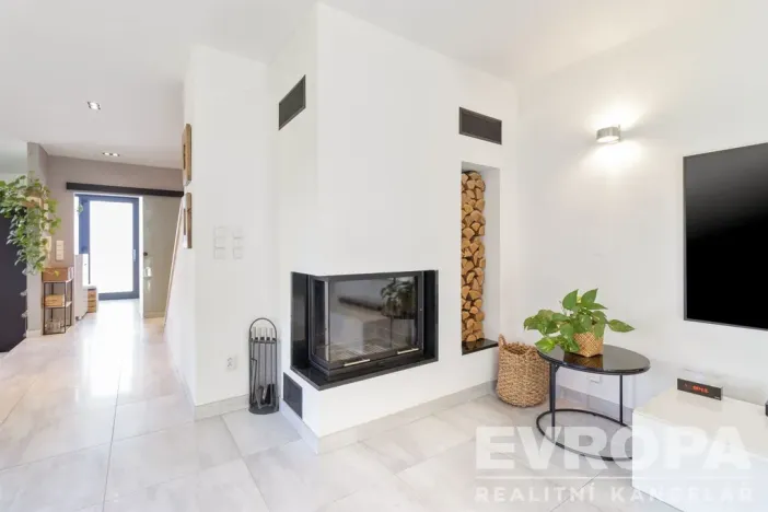 Prodej rodinného domu, Tuchoměřice, Pod Hájem, 205 m2