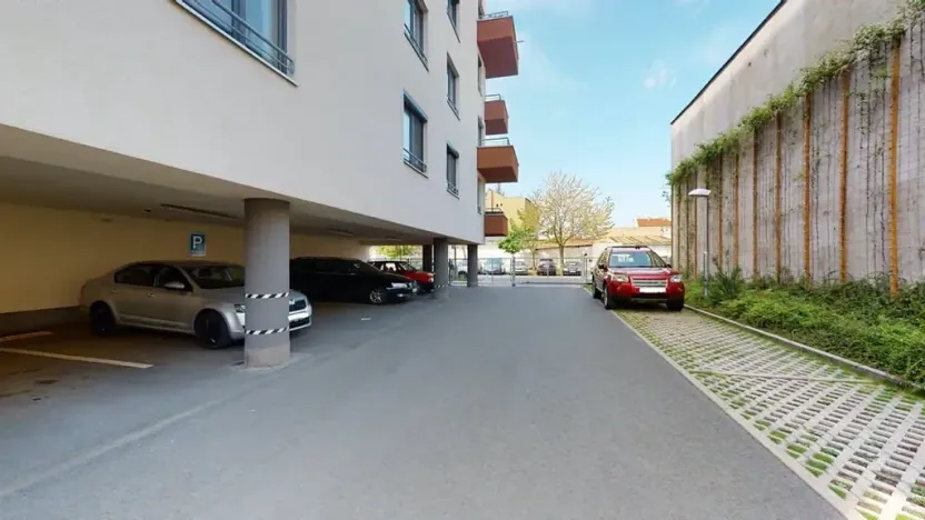 Pronájem bytu 2+kk, Praha - Holešovice, Na Maninách, 65 m2