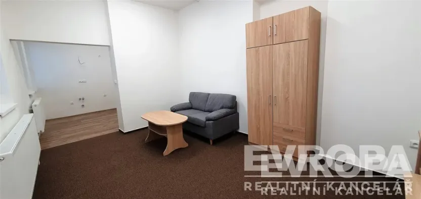 Pronájem kanceláře, Vrchlabí, okres trutnov, Lánovská, 50 m2