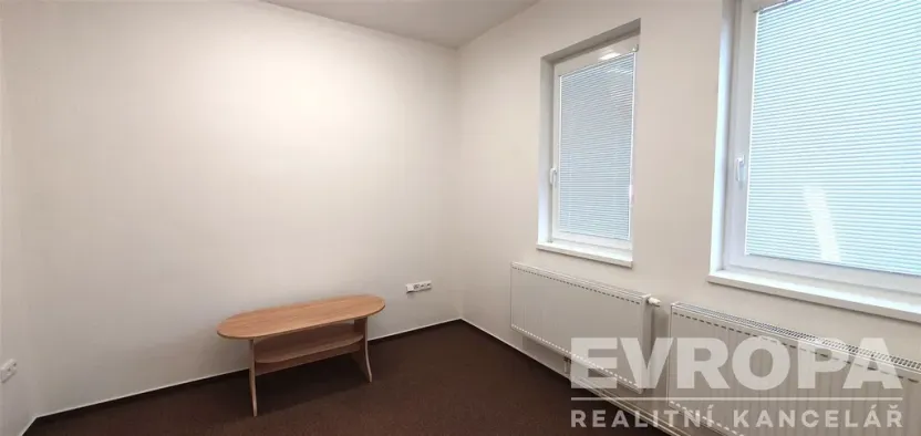 Pronájem kanceláře, Vrchlabí, okres trutnov, Lánovská, 50 m2