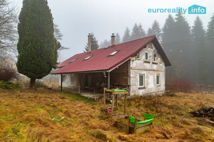 Prodej rodinného domu, Kraslice - Černá, 192 m2