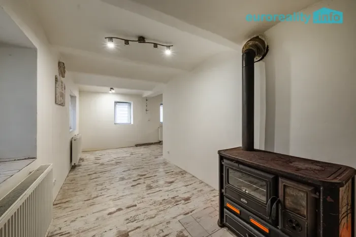 Prodej rodinného domu, Kraslice - Černá, 192 m2