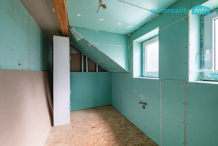 Prodej rodinného domu, Kraslice - Černá, 192 m2