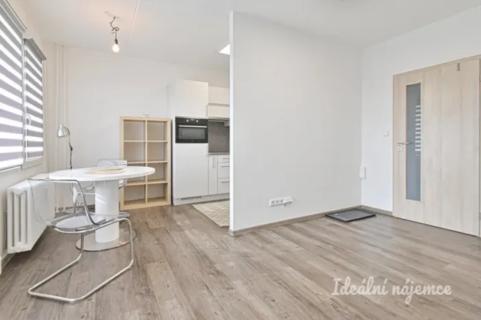 Pronájem bytu 2+kk, Brno - Starý Lískovec, Bosonožská, 42 m2