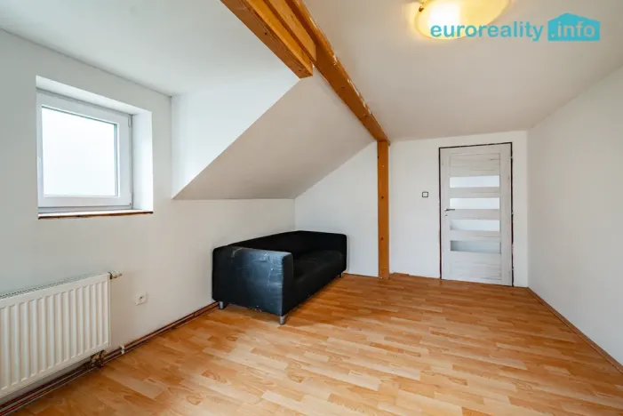 Prodej chalupy, Kraslice - Černá, 192 m2