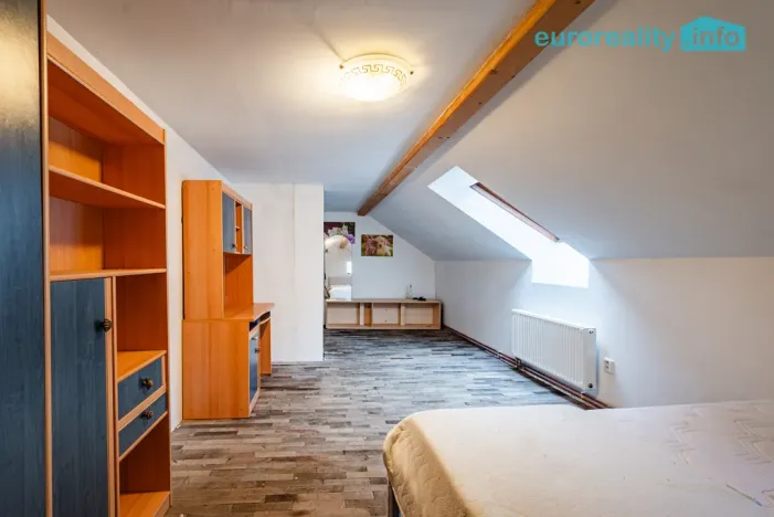 Prodej chalupy, Kraslice - Černá, 192 m2