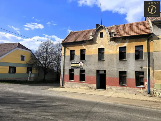 Prodej pozemku pro bydlení, Peruc, Komenského, 208 m2