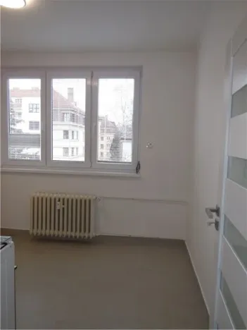 Pronájem bytu 1+1, České Budějovice - České Budějovice 3, Nerudova, 39 m2