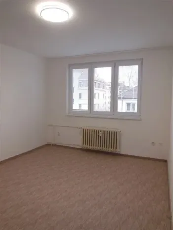 Pronájem bytu 1+1, České Budějovice - České Budějovice 3, Nerudova, 39 m2